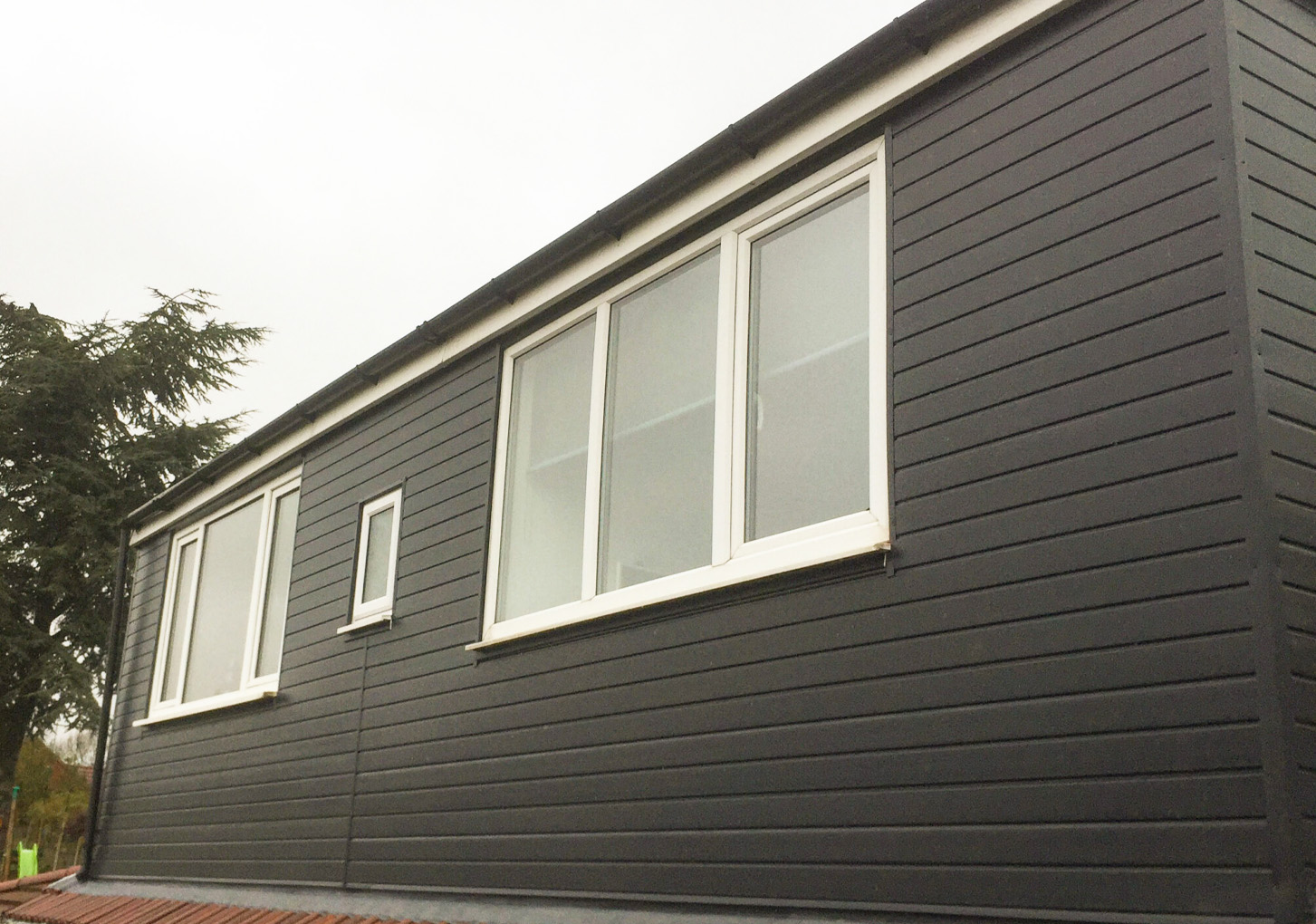 Bolsover-Roofing-new-roof-tiles-